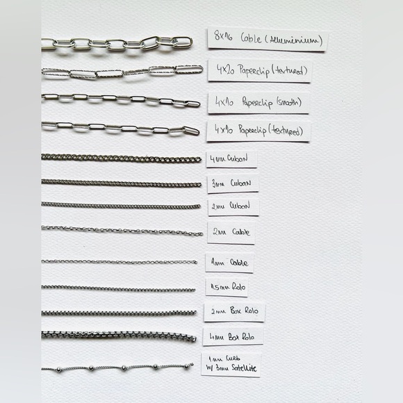 1x natural crystal pendant and name initial on rolo chain necklace 18” - Picture 5 of 5